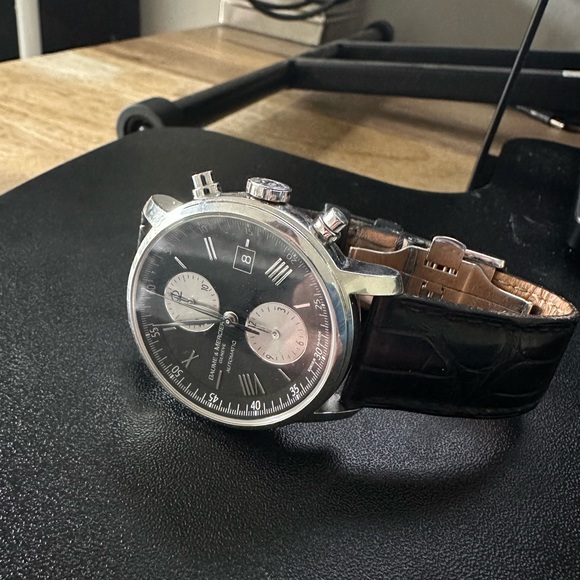 Baume & Mercier Classima XL REF 65591 - 42MM - Picture 2 of 3